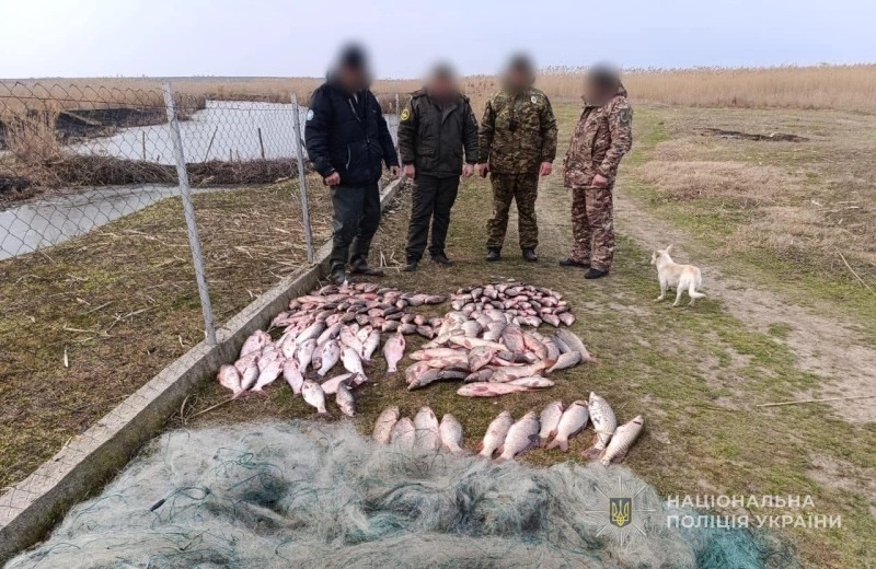 Пів мільйона збитків за незаконну риболовлю: суд покарав жителя Одещини (фото)