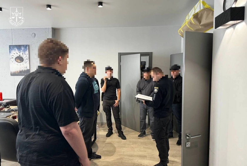 В Одесі будуть судити людей, які організували діяльність міжнародного шахрайського call-центру (фото)