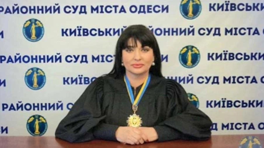 Суддя Київського райсуду Одеси, яка ховалася від правосуддя у ЗСУ та психлікарні, отримала 6 років ув’язнення