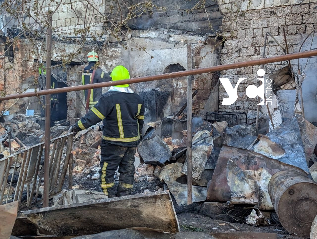Місце влучання БпЛА 6 квітня