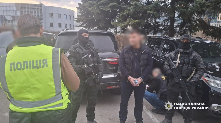 В Одесі затримали кримінального авторитета та учасників схеми продажу «броні» для виїзду за кордон