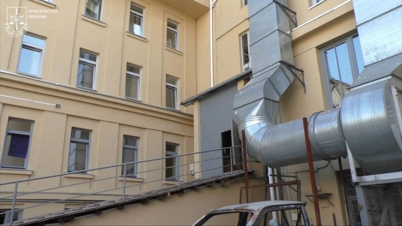 Ремонт українського театру в Одесі зі збитками майже на пів мільйона: підрядниця та інженер отримали підозри