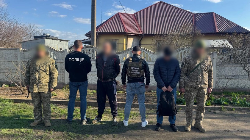 За 10 тисяч доларів обіцяв вивезти: на Одещині затримали «перевізника» ухилянтів