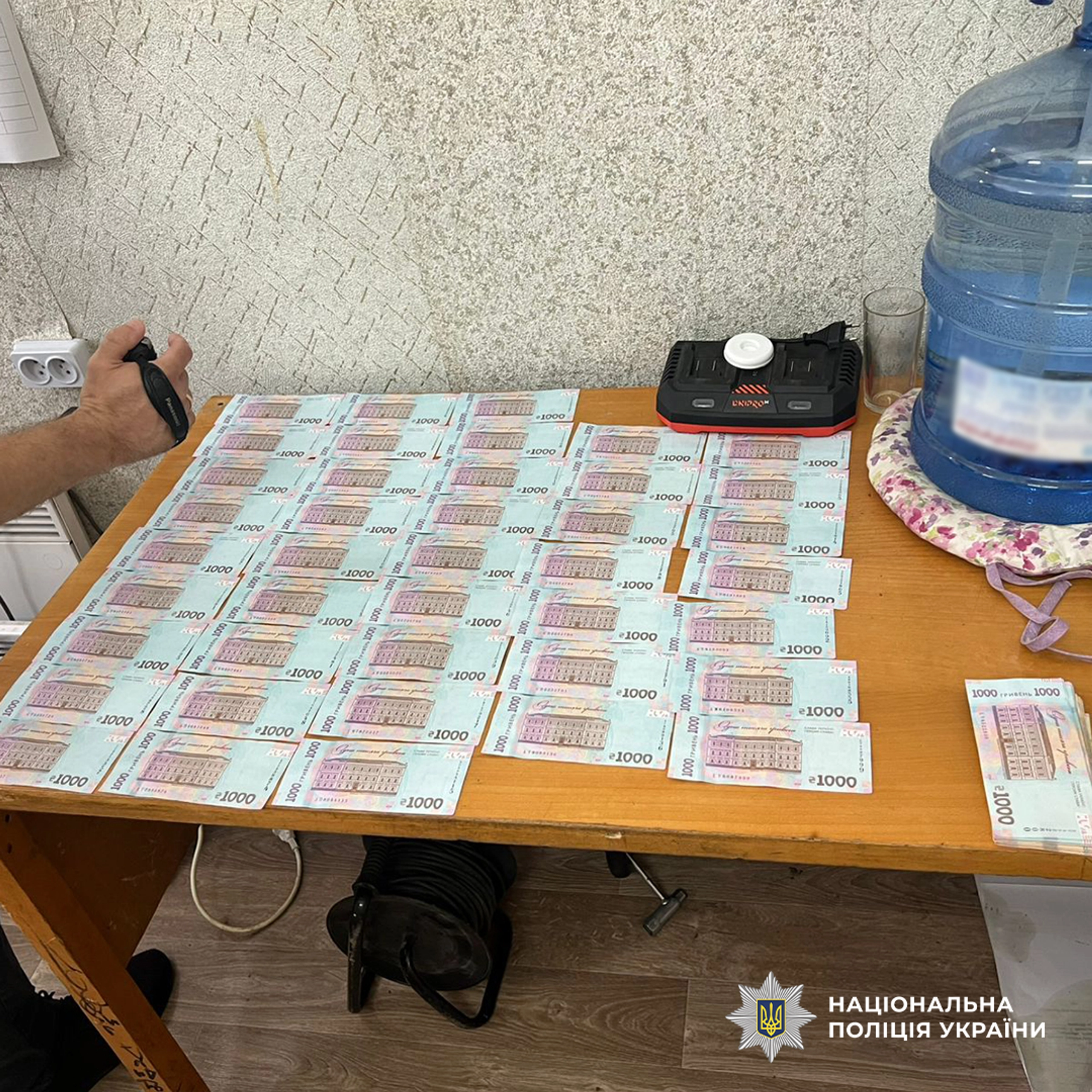 «Мертві душі» та фіктивне бронювання
