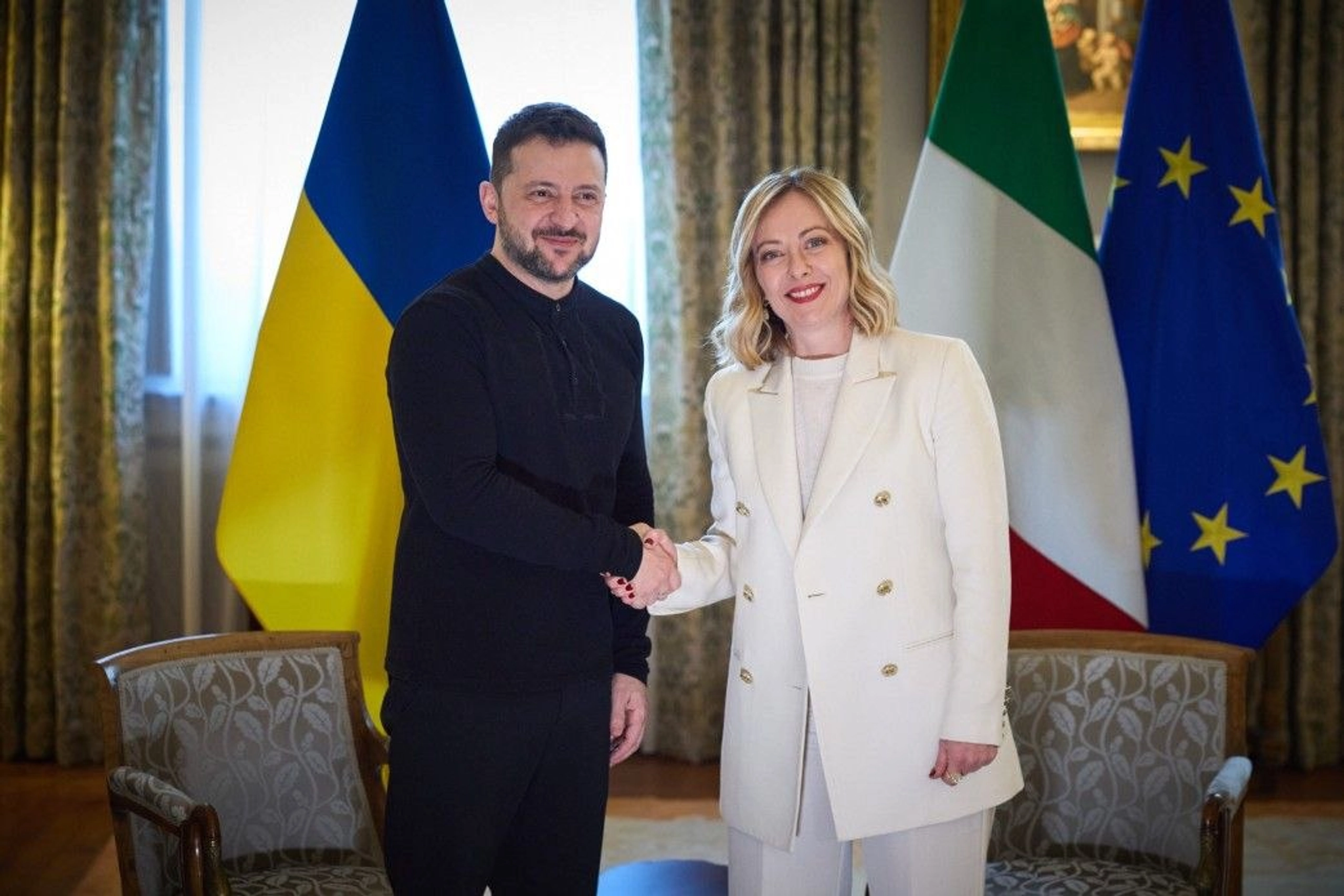 Італія передасть Україні медобладнання для пологових відділень
