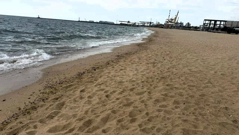У районі Чорноморська екологи зафіксували забруднення моря