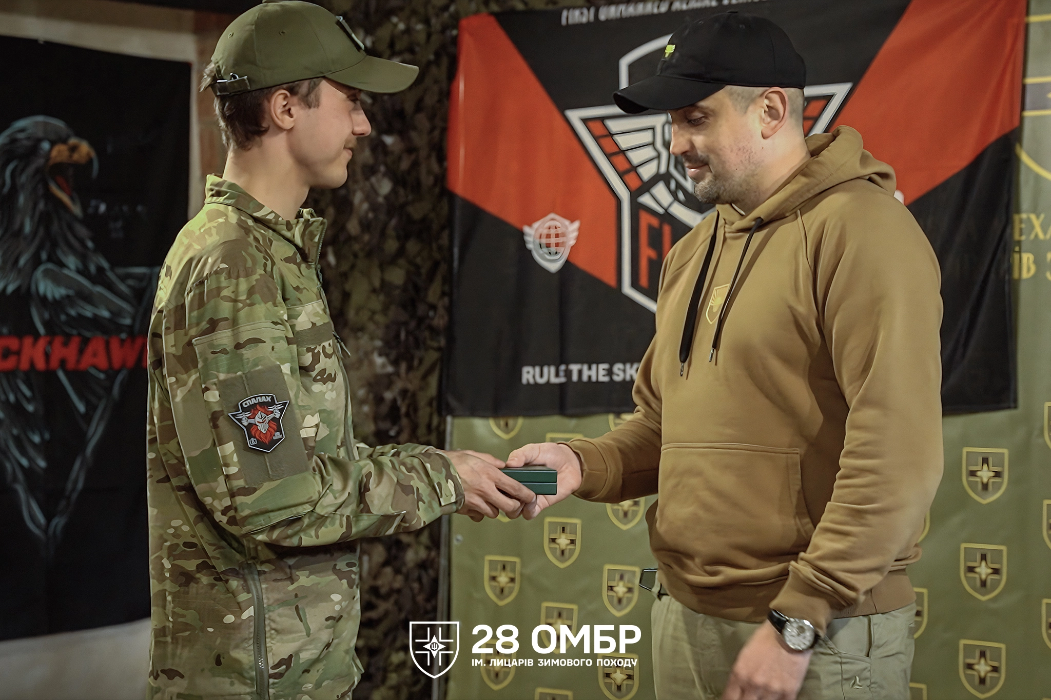 У 28-й ОМБр вперше нагородили іноземних бійців