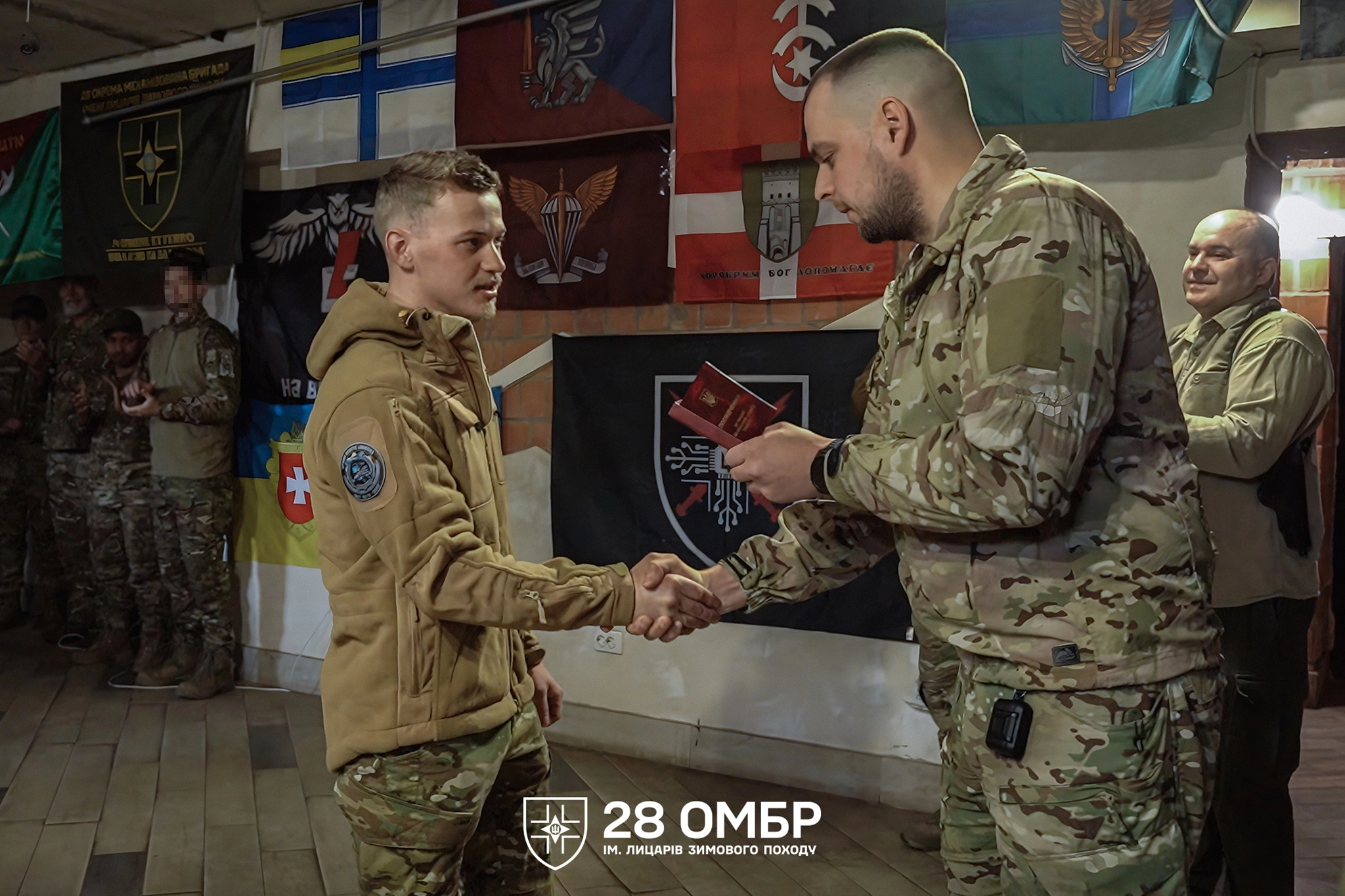 У 28-й ОМБр вперше нагородили іноземних бійців