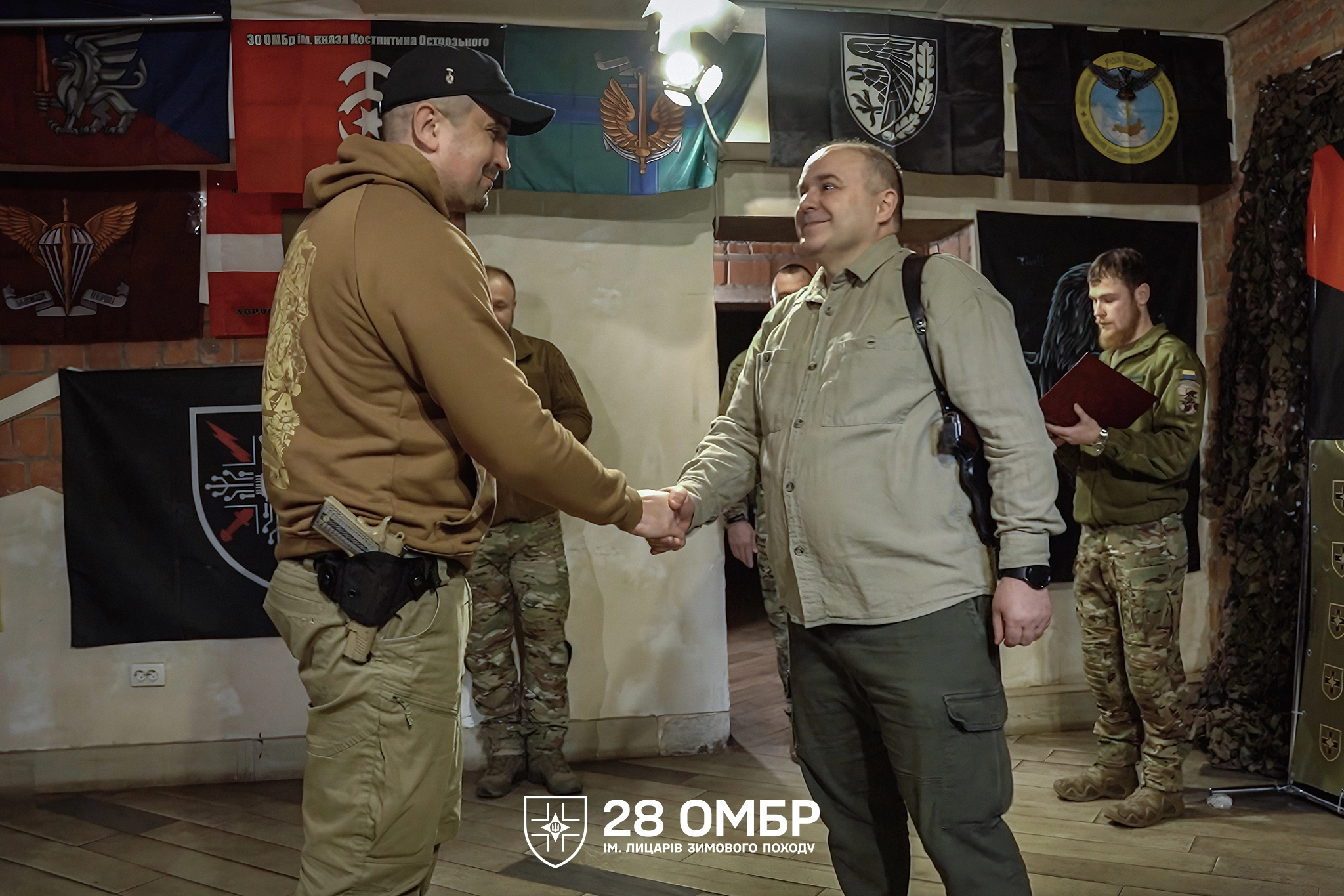 У 28-й ОМБр вперше нагородили іноземних бійців