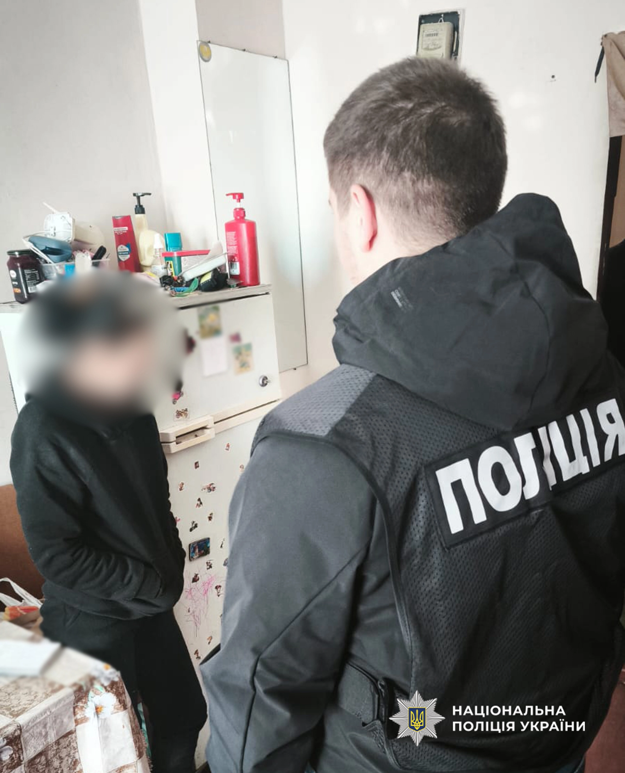 В Одесі затримали жінку, яка продавала психотропи просто з дому
