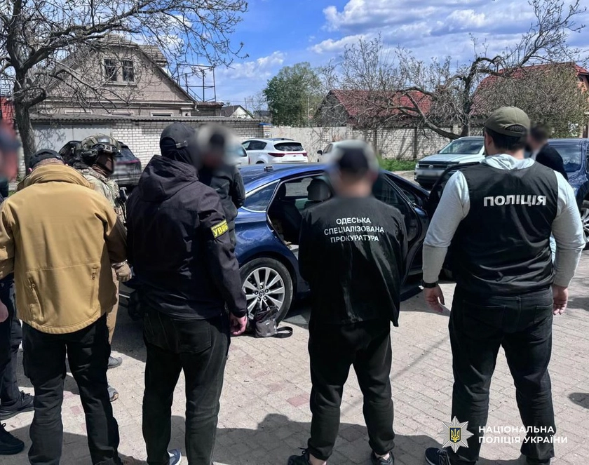 В Одесі викрили схему переправлення чоловіків за кордон за 12 тисяч доларів