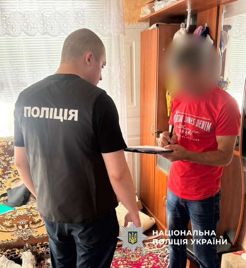 Рієлтор і спільники привласнили квартири в Одесі