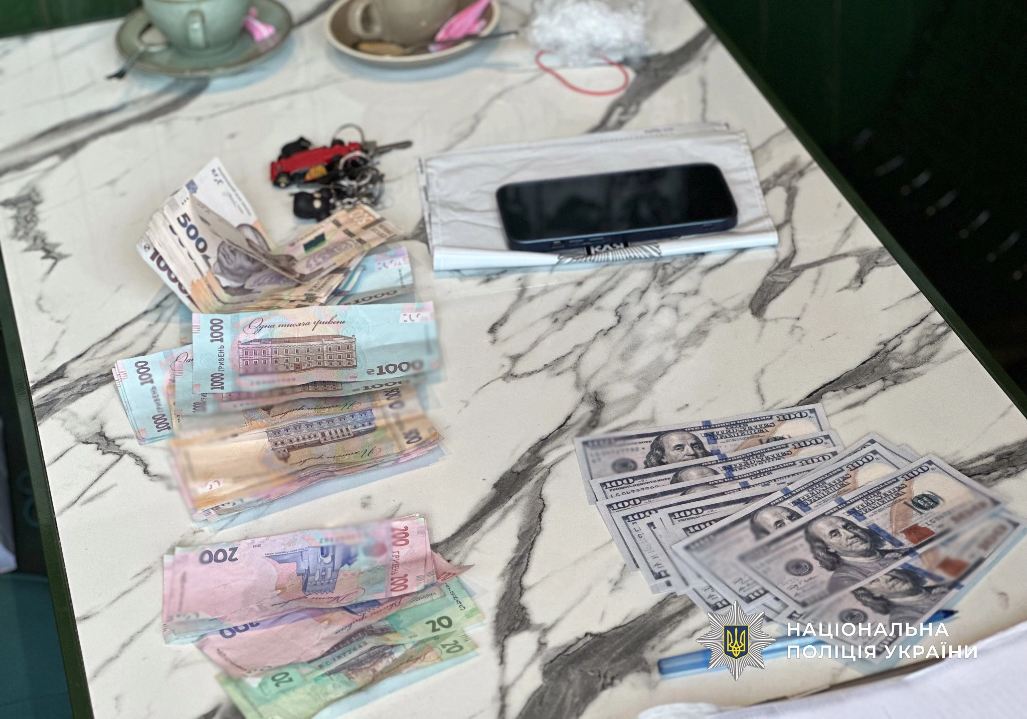В Одесі двох чоловіків судитимуть за махінації з бронюванням