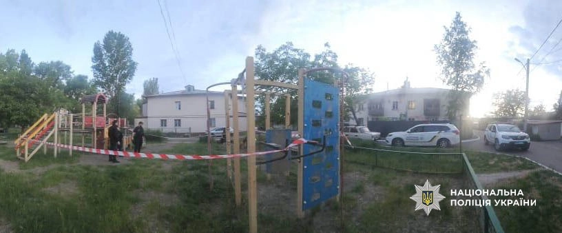 В Одесі на дитячому майданчику знайшли мертвою 68-річну жінку