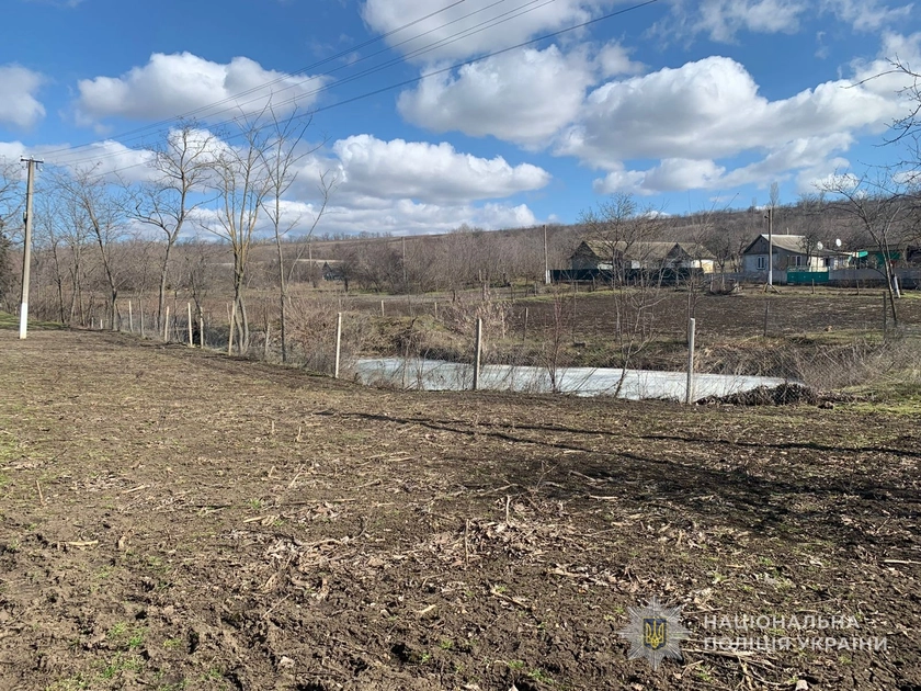 На Одещині пенсіонера засудили за перекриття притоки річки заради поливу городу
