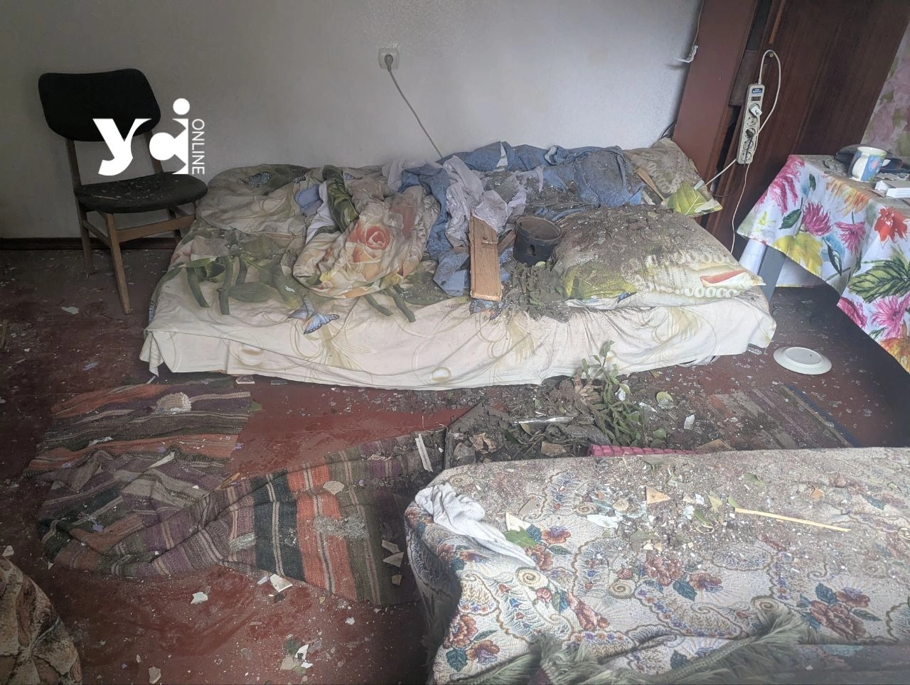 «Будинок спалахнув одразу»: мешканці Одеси розповіли про наслідки нічної атаки дронів