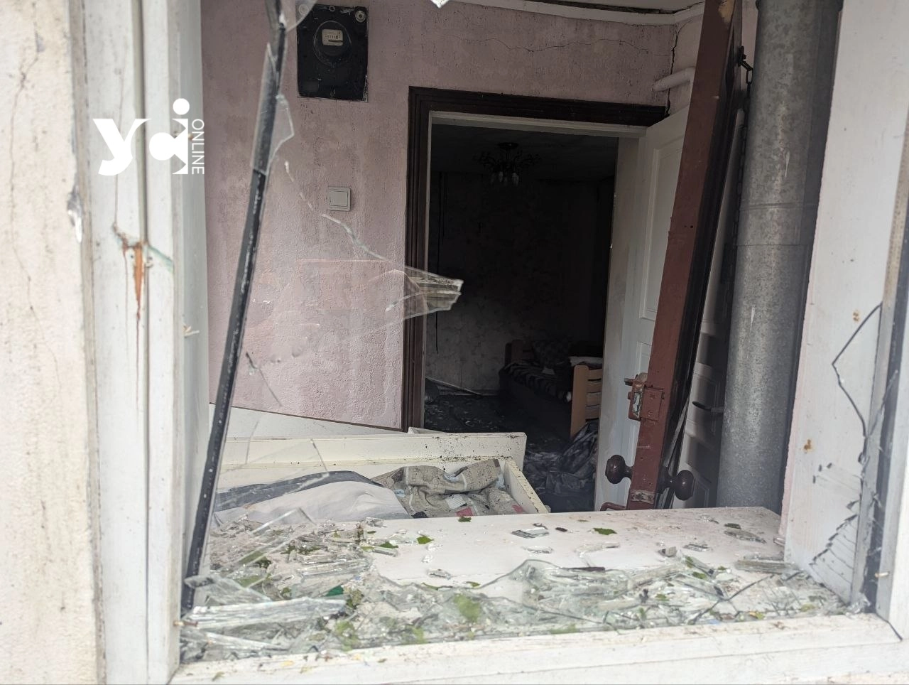 «Будинок спалахнув одразу»: мешканці Одеси розповіли про наслідки нічної атаки дронів