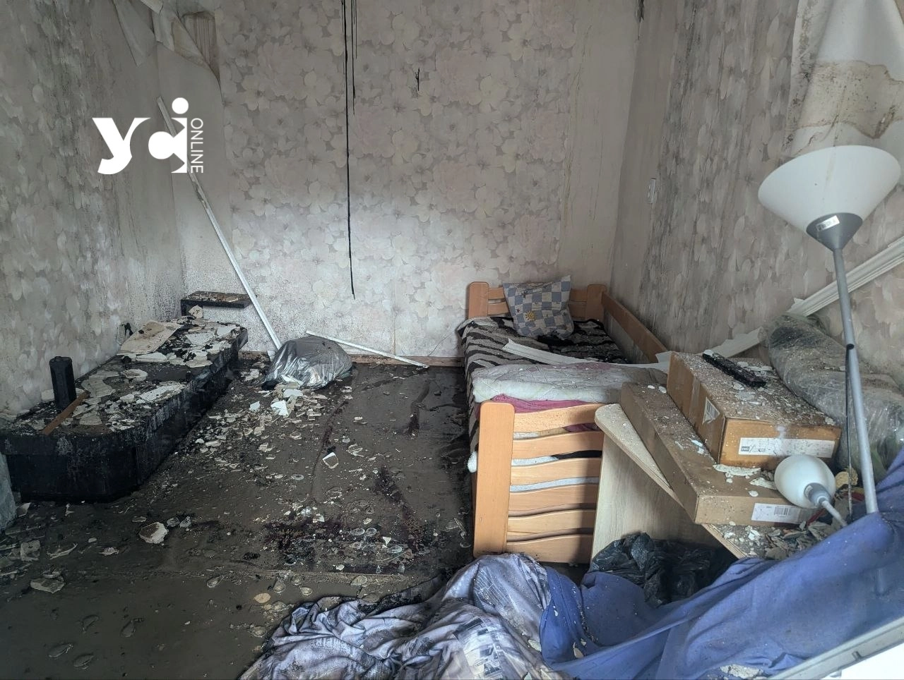 «Будинок спалахнув одразу»: мешканці Одеси розповіли про наслідки нічної атаки дронів