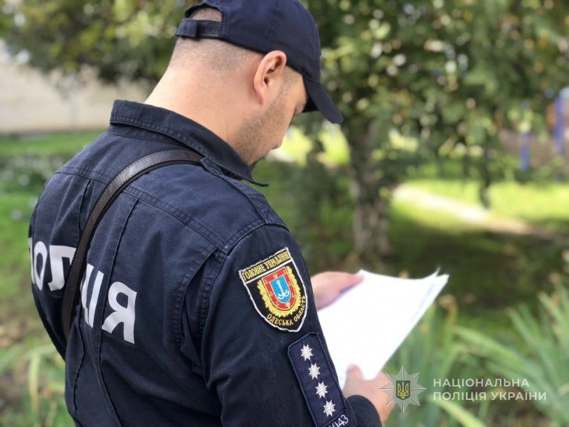 В Одеській області нотаріус повертав собі на картку платежі клієнтів