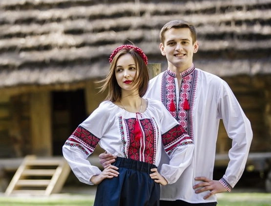 Кожен другий українець відчуває суспільний тиск у День вишиванки: пояснюють соціологи