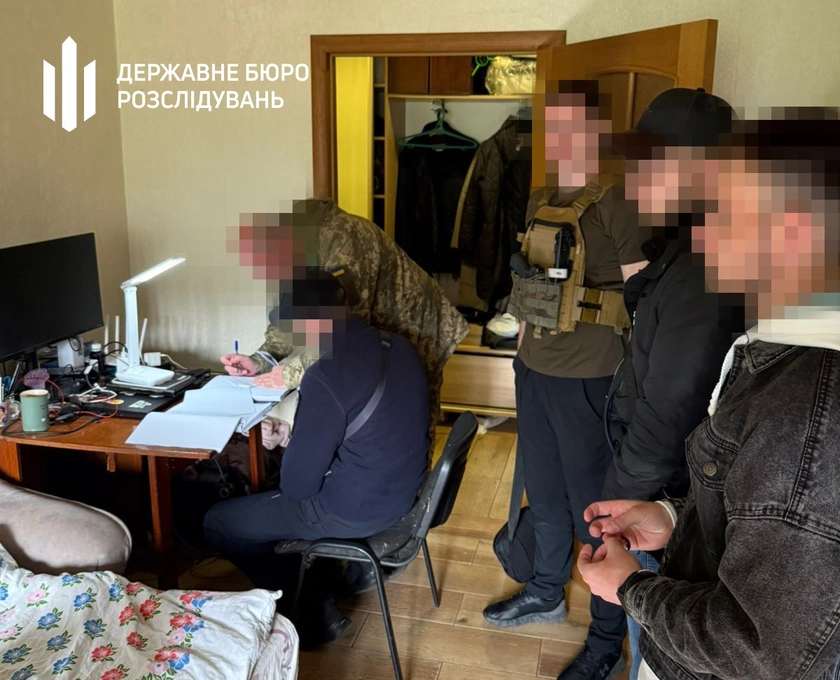 В Одесі затримали посадовця ТЦК, який списував військових СЗЧ зі служби за гроші