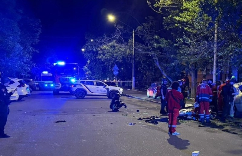 В Одесі вибухнув автомобіль: постраждали двоє людей