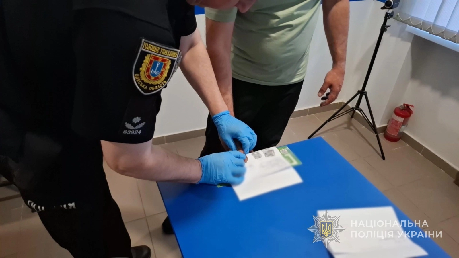 На Одещині вилучили майже 1200 набоїв і вибухівку в гаражі у місцевого мешканця