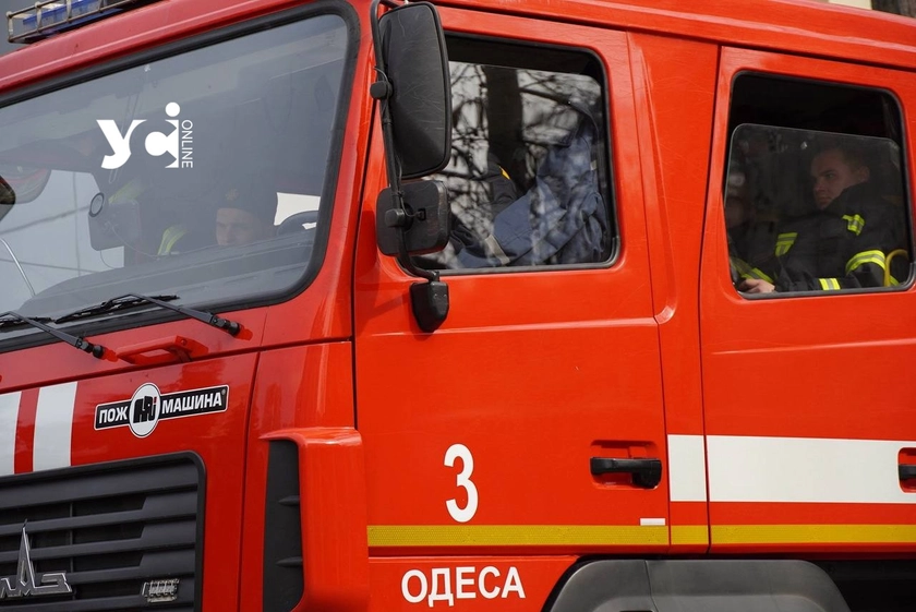В Одесі загорівся гараж через батареї сонячних панелей