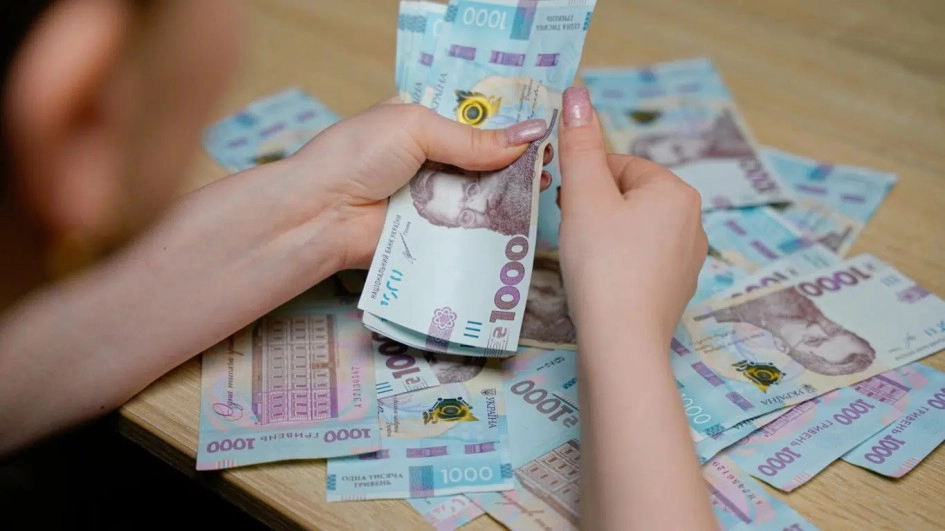 Судді отримують до 3 млн грн пенсії на рік: які виплати у депутатів