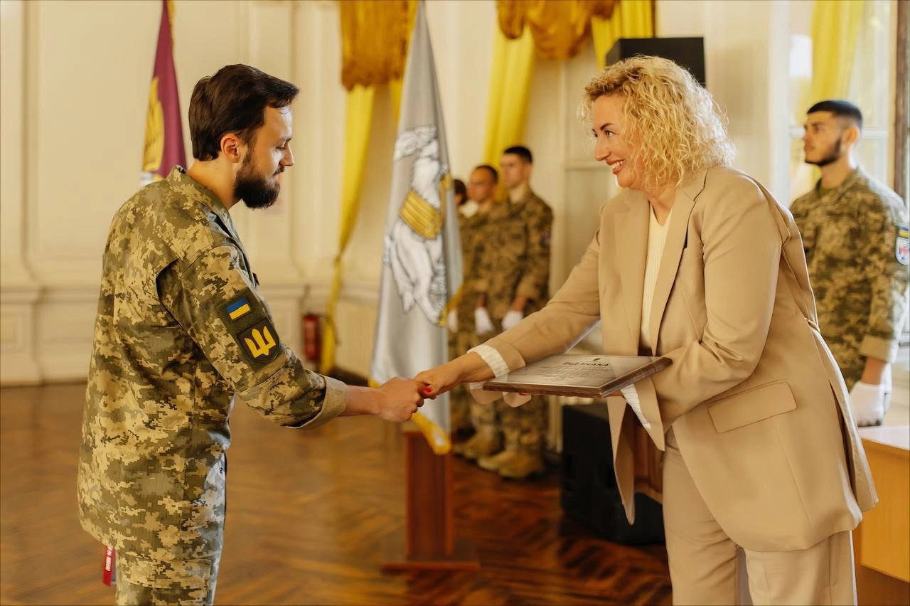 Понад 300 молодих офіцерів випустила Військова академія в Одесі