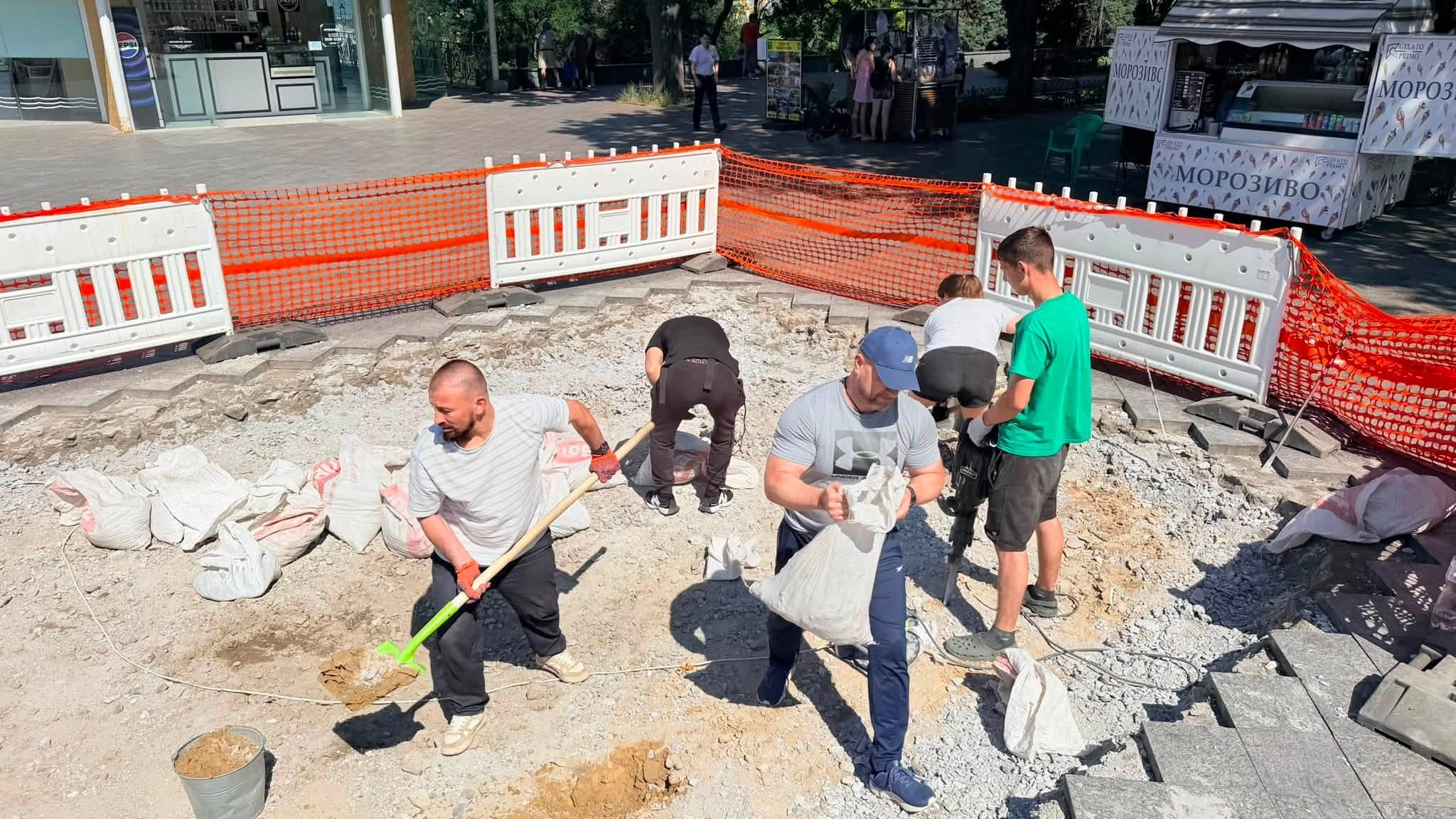 Розкопки в Одесі та на Нижньому Дунаї