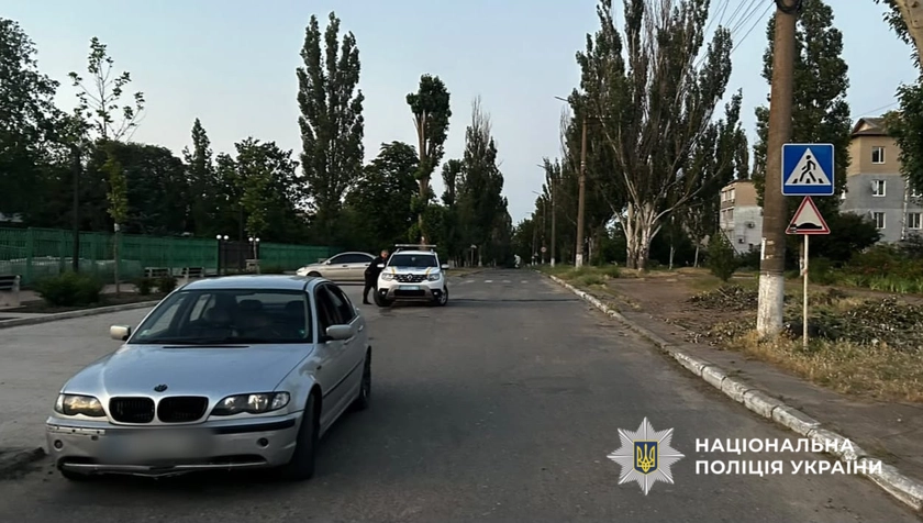 На Одещині хлопець загинув після падіння з даху авто під час руху