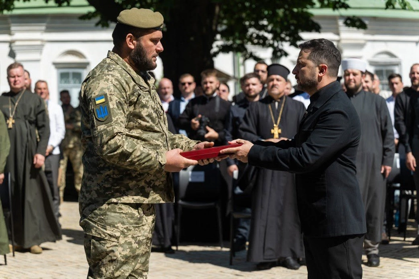 Захисник Одеси Сергій «Макар» Хлистунов отримав звання Героя України