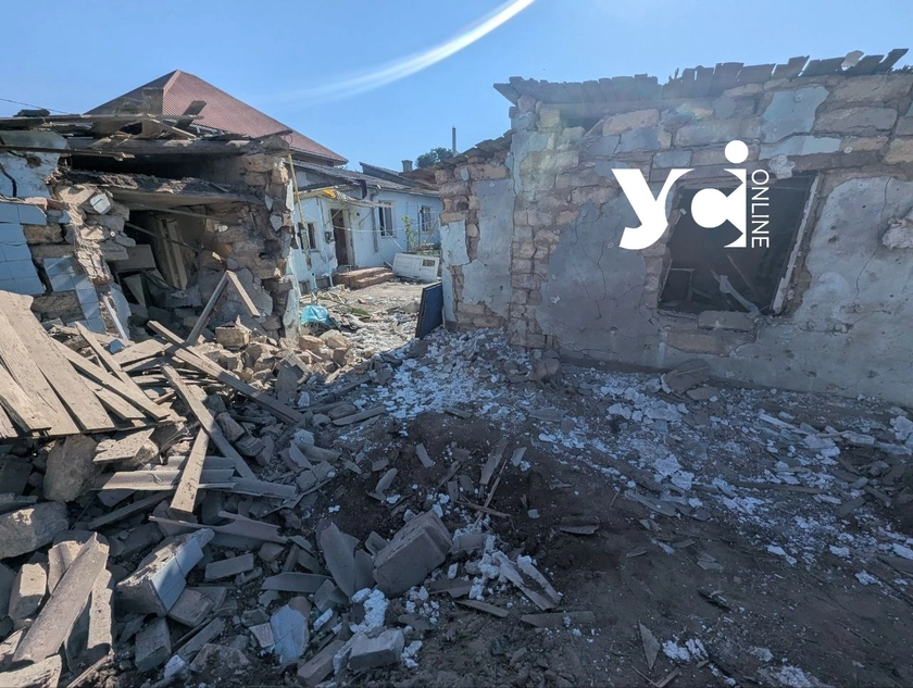 Зруйновані будинки та гаражі, постраждав 23-річний чоловік: наслідки атаки рф на Одесу