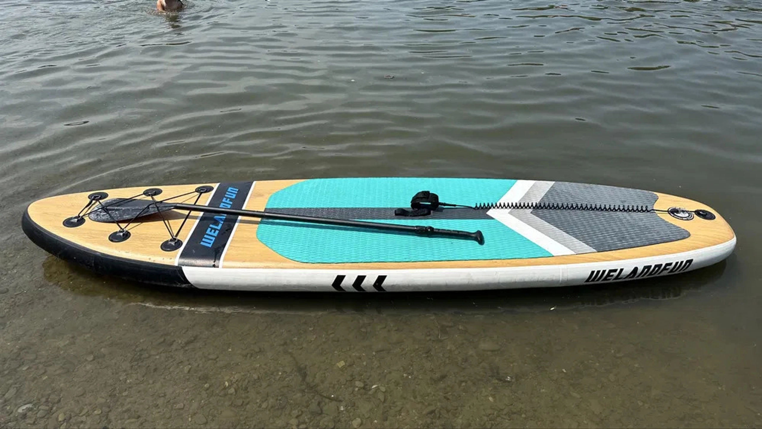 На Дніпрі зник чоловік на SUP-дошці: статистика загиблих на воді лякає