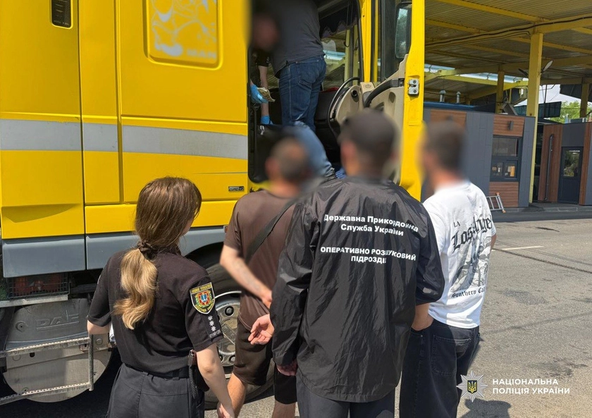 У причепі до Молдови: на Одещині викрили схему переправлення військовозобов’язаних