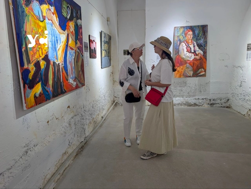 В Одесі відкрилася виставка «ХЕРСОН: НЕ/вкрадене» про викрадену росіянами культурну спадщину