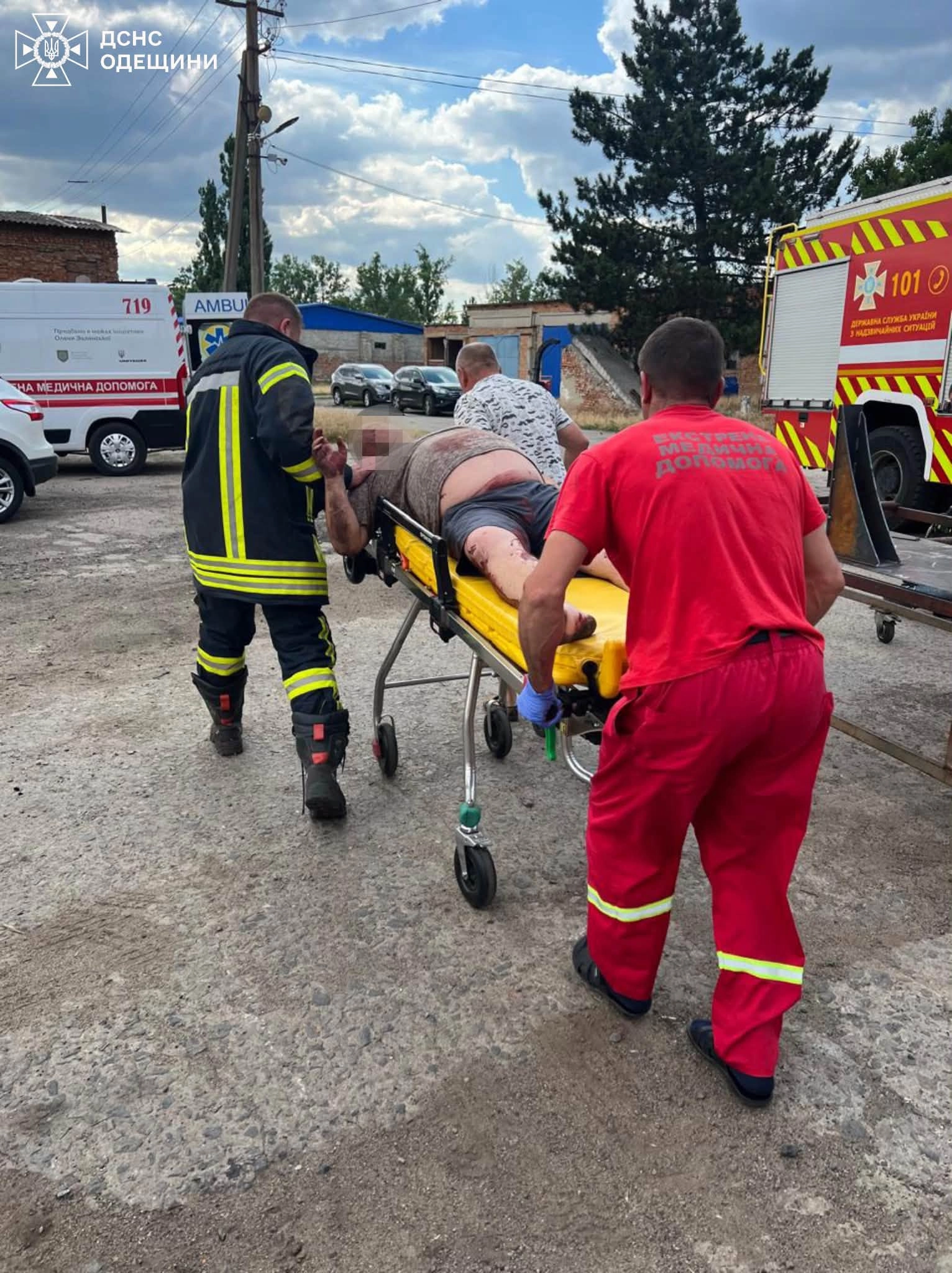 На Одещині троє працівників знепритомніли у водонапірній башті