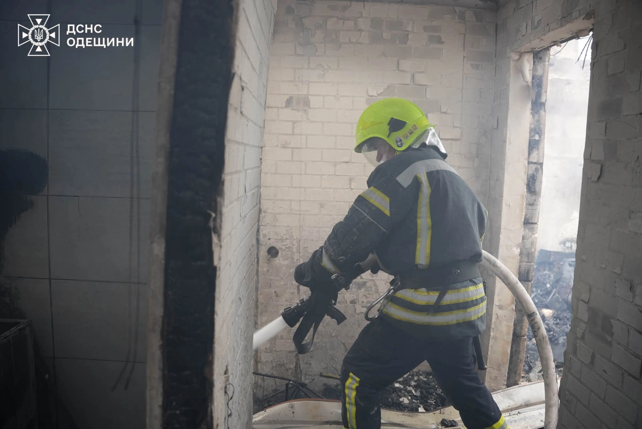 Ракетний удар по Одещині: загинула жінка, пошкоджено житлові будинки