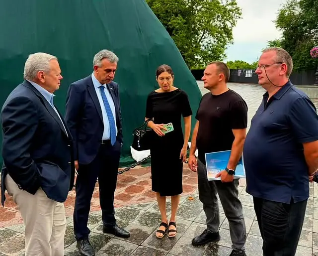 Одеський порт відвідала грецька делегація: обговорили інвестиції та роботу морського коридору