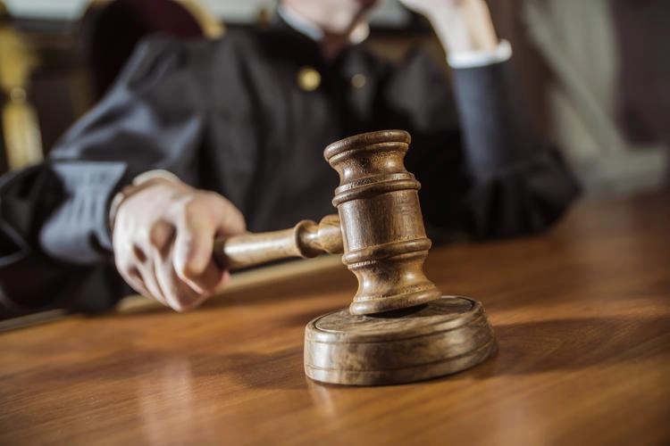 Суд виправдав військовослужбовця у справі про хабар у 1 млн гривень