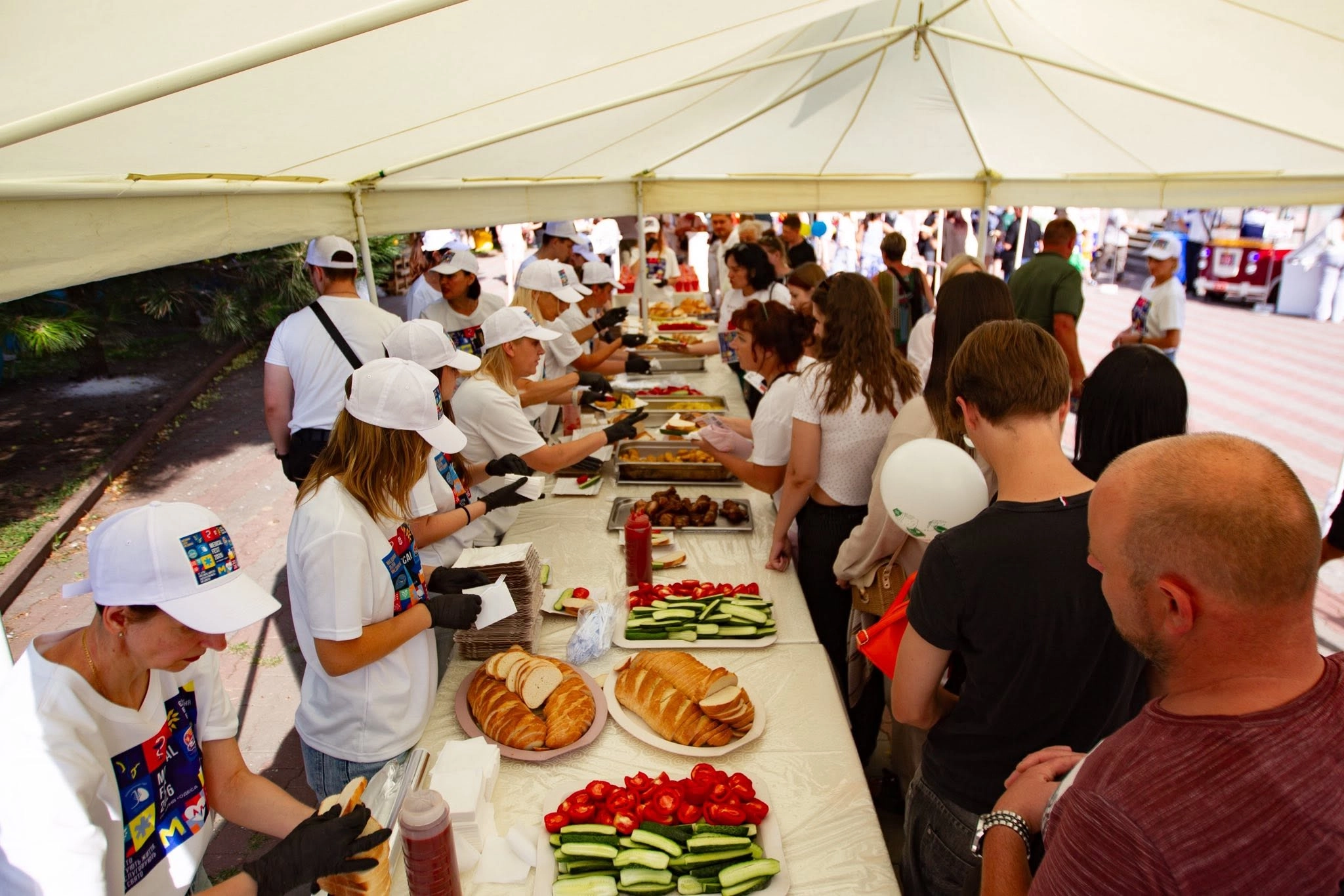 MEDICAL FEST 2026 в Одесі об’єднав сотні медиків та допоміг зібрати кошти для військових