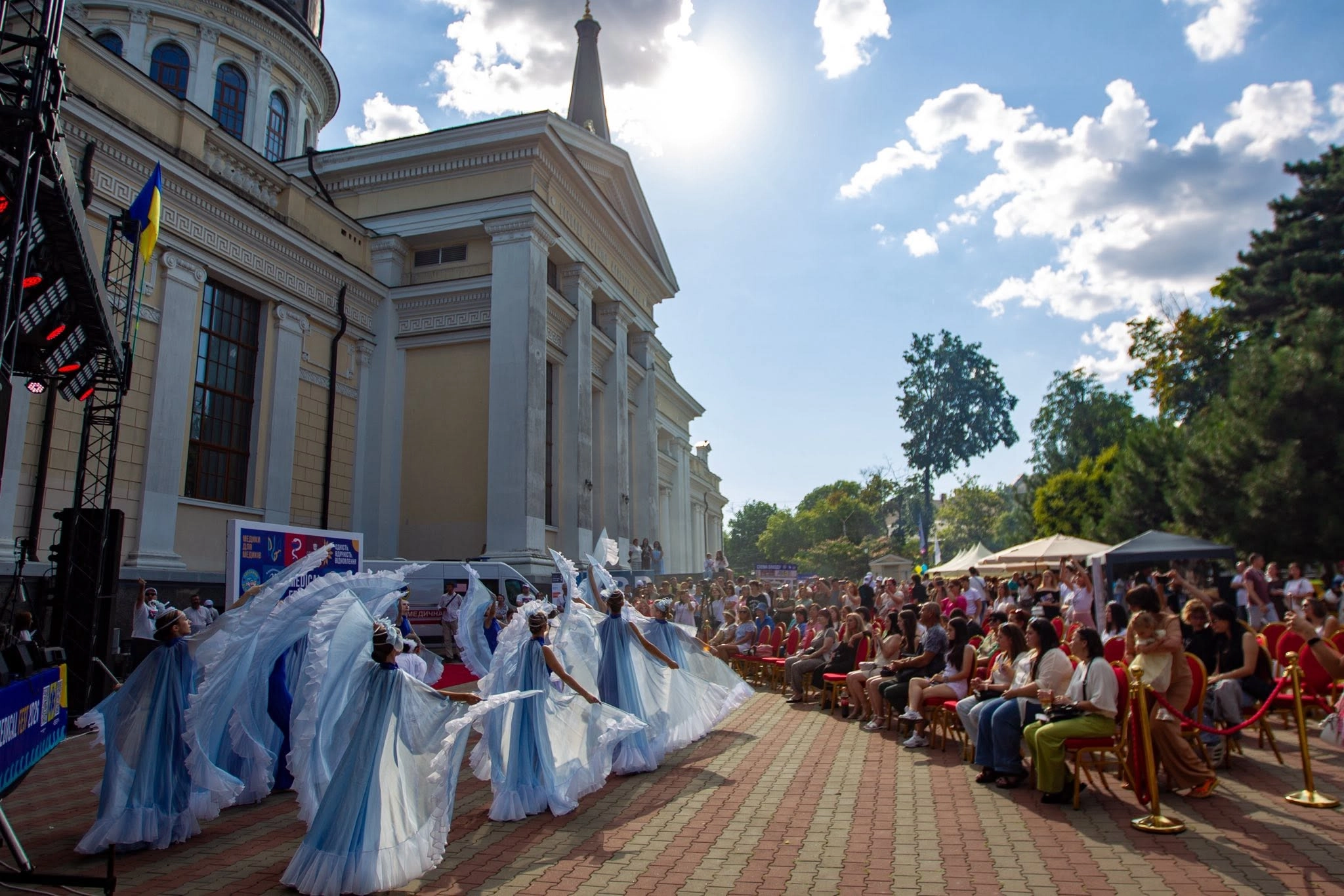 MEDICAL FEST 2026 в Одесі об’єднав сотні медиків та допоміг зібрати кошти для військових