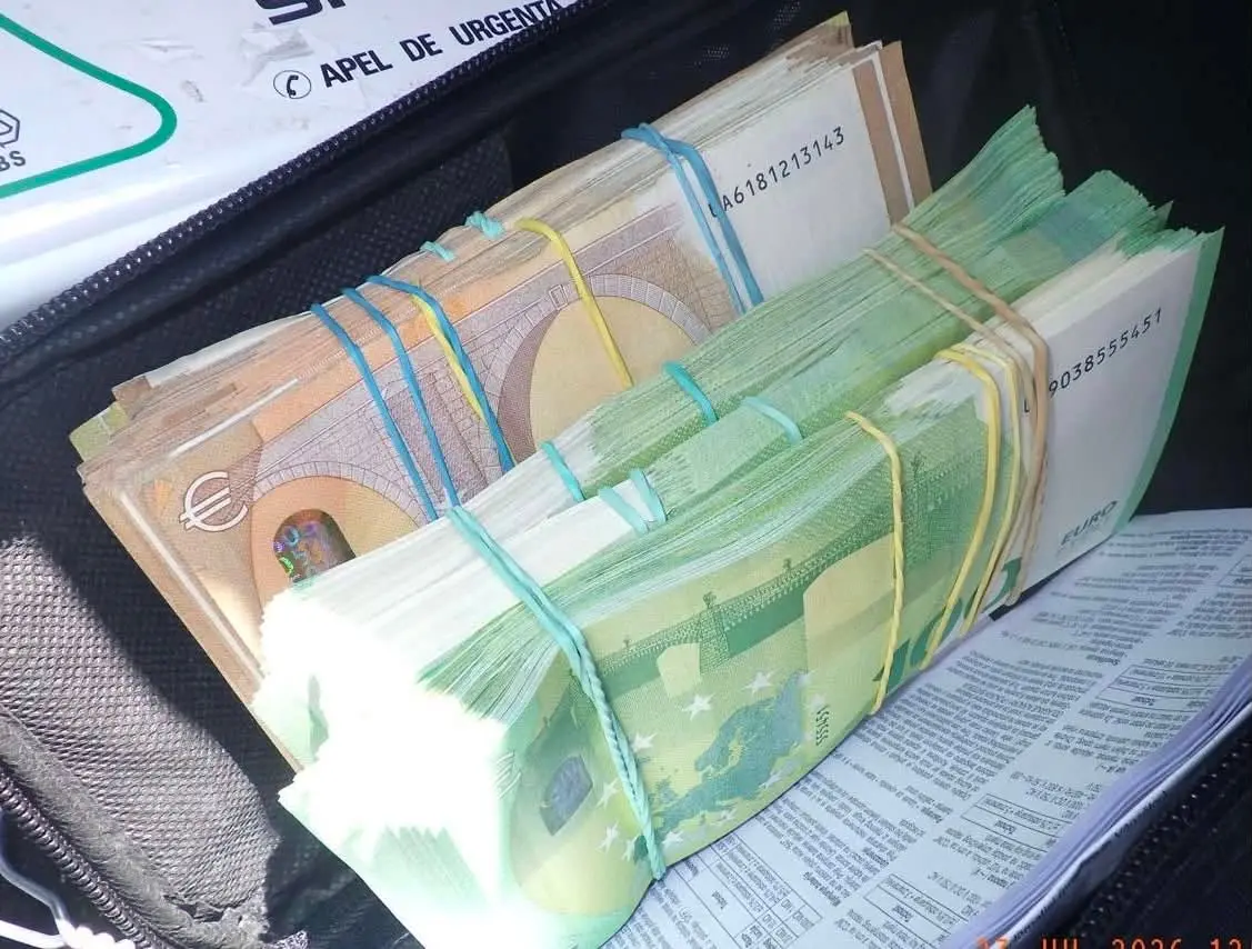 40 тисяч євро у дорожній сумці: на Одещині громадянин Румунії намагався виїхати через «зелений коридор»