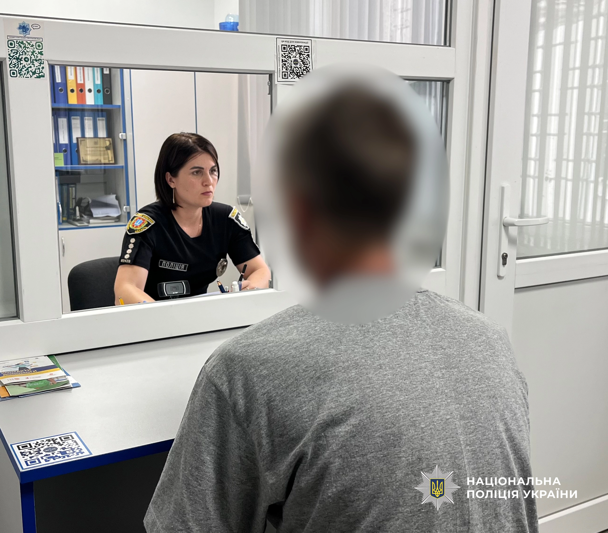 В Ізмаїлі чоловіка затримали за продаж обріза та двох гранат