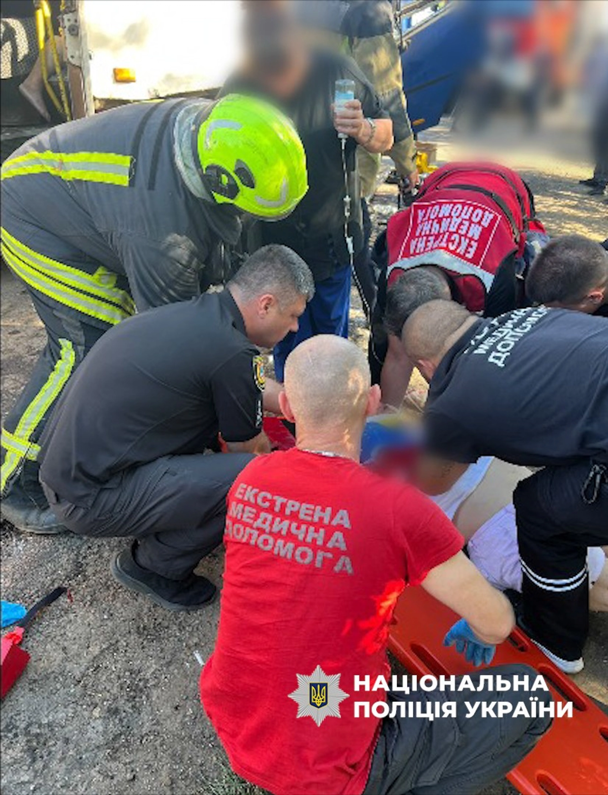 Поблизу села Міжлиманського зіштовхнулися два автобуси. Дві жінки загинули, ще щонайменше 25 людей, серед яких п’ятеро дітей, отримали травми різного ступеня тяжкості